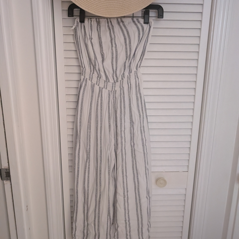 Silence + Noise White and Gray Jumpsuit with Wide-Leg Silhouette